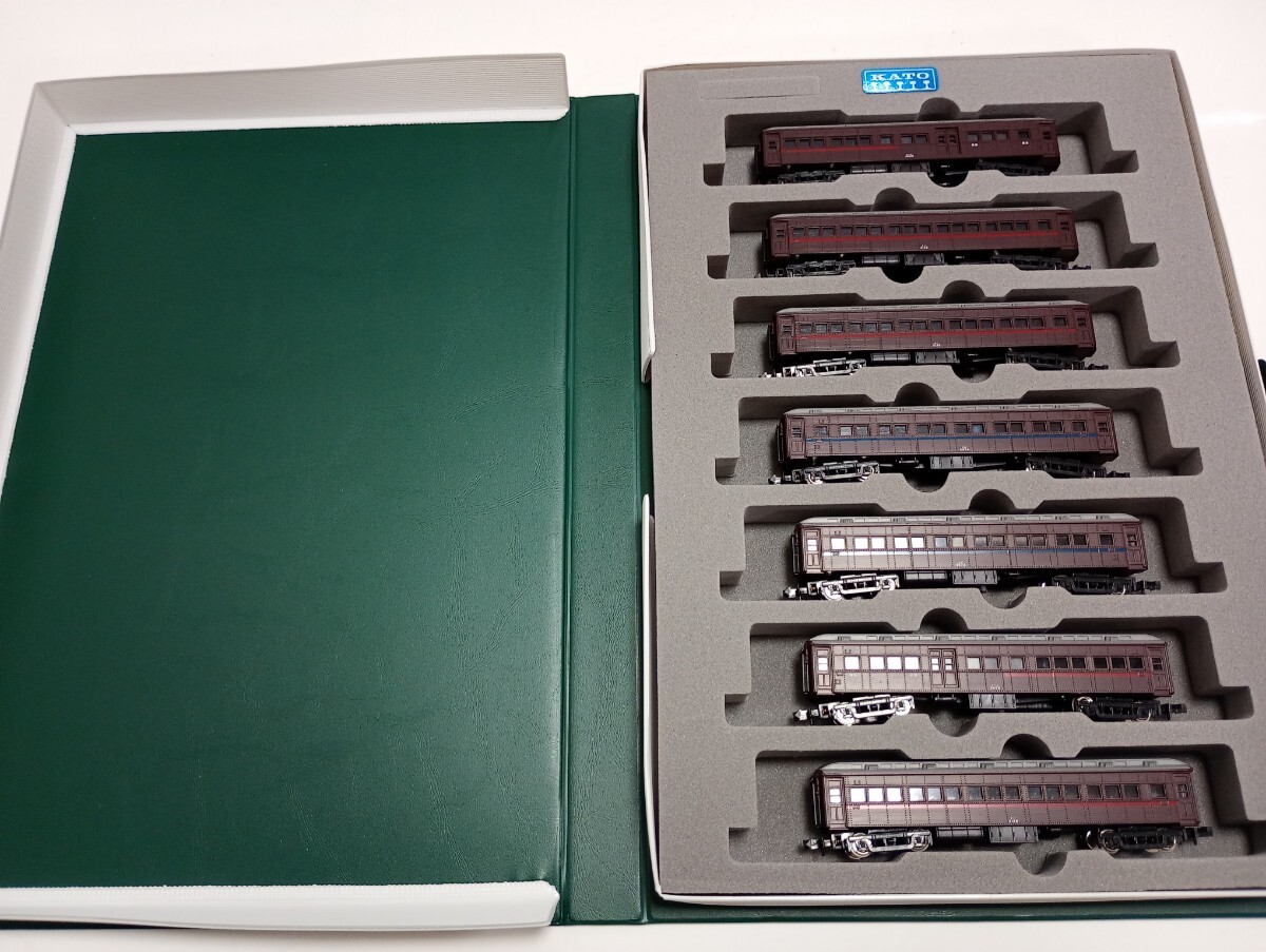 【A57】KATO カトー Nゲージ　10−210 車両ケース　鉄道模型 国鉄 列車 電車 鉄道 