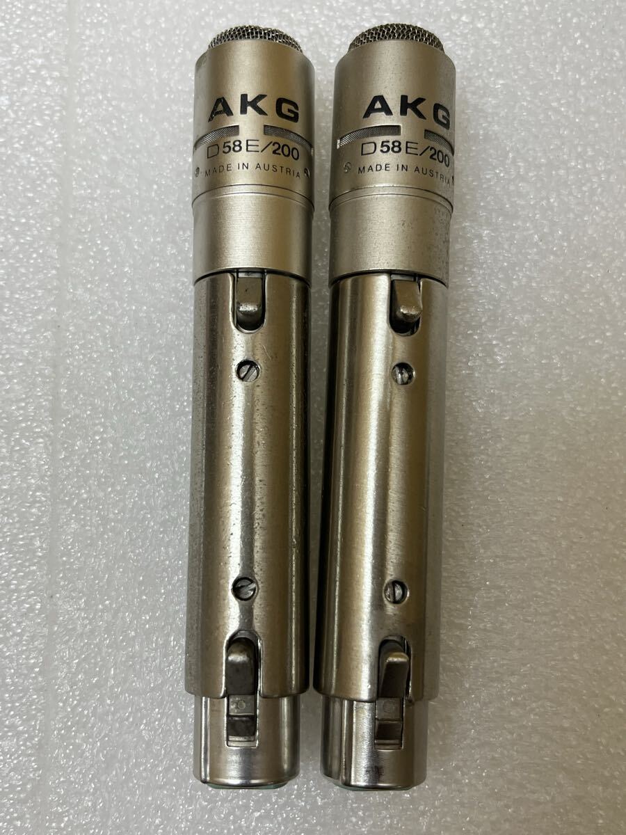U011319 AKG 小型ダイナミック・マイクロホン D58E/200 2点まとめ 動作確認済み 現状品　1126