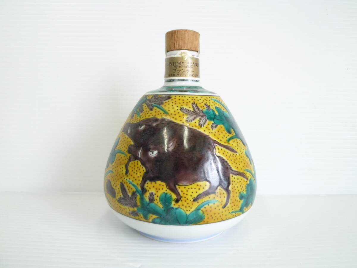 73074◆古酒/未開栓 SUNTORY/サントリー 吉田屋風萩に猪文 九谷焼 竹凰窯 陶器ボトル 40% 600ml 重量:約971g◆