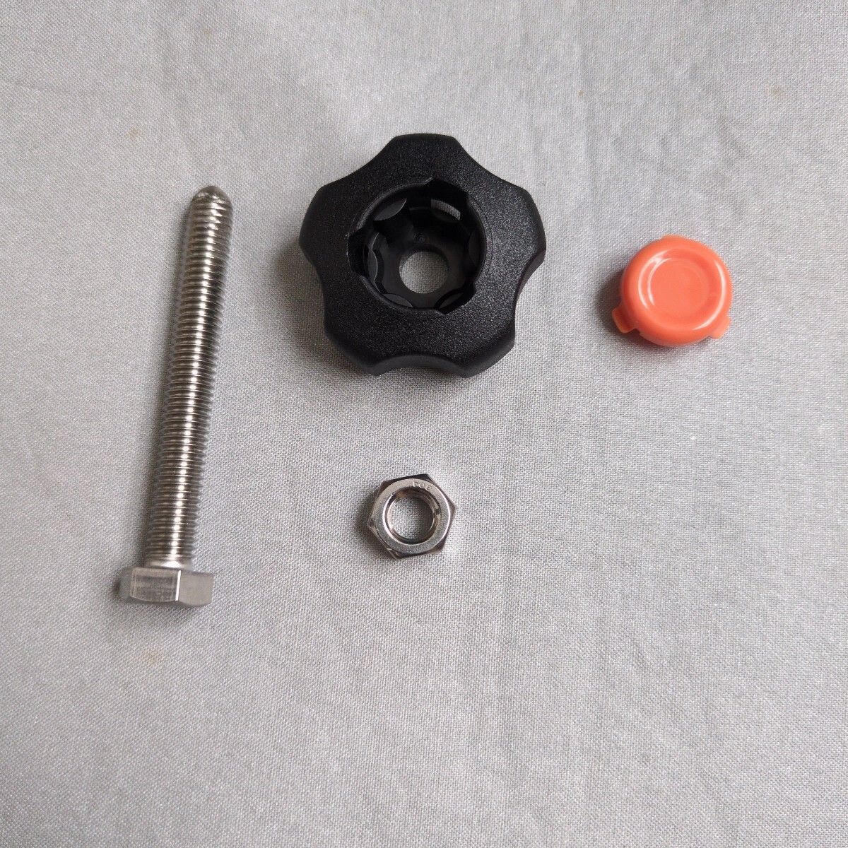 M8 ステンレスボルト ノブ付き　先端加工品　60mm