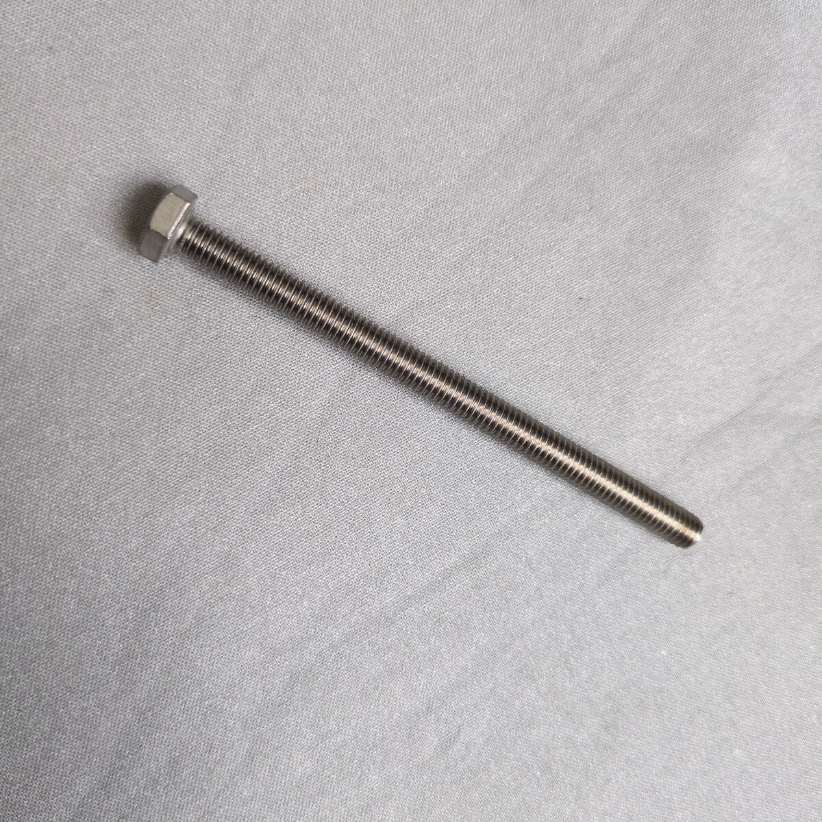 M6 85mm ステンレスボルト