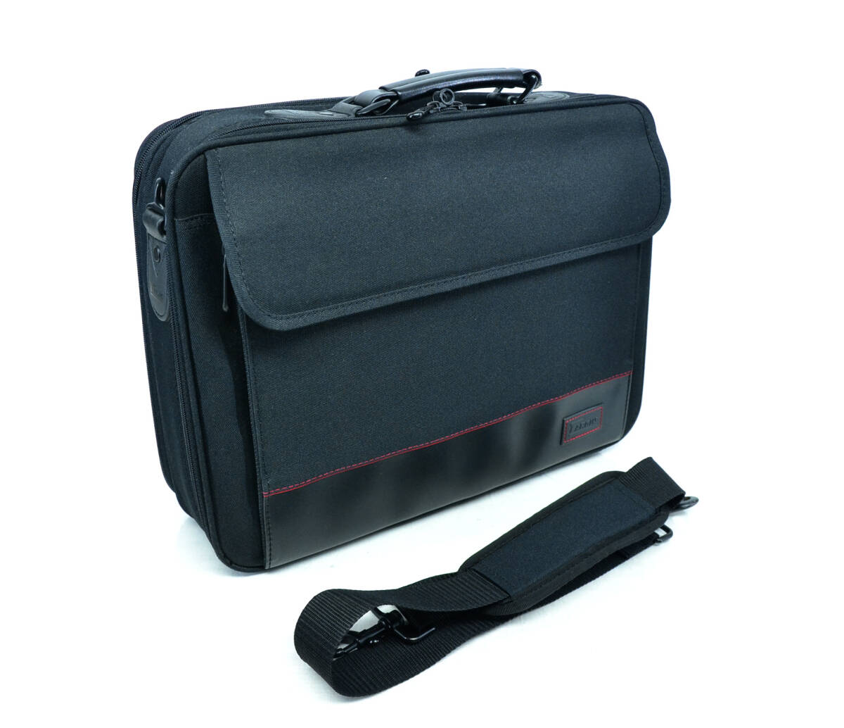 TARGUS ビジネスバッグ 黒 クッション入り ショルダーストラップ ショルダーバッグ ノートパソコンバッグ 丈夫な造り　中古品 