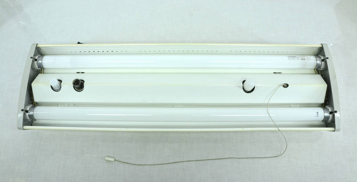 National 松下Panasonic 2灯式 蛍光灯照明器具 HTR480 2灯式 レトロ アンティーク 台所 ベランダ 中古品