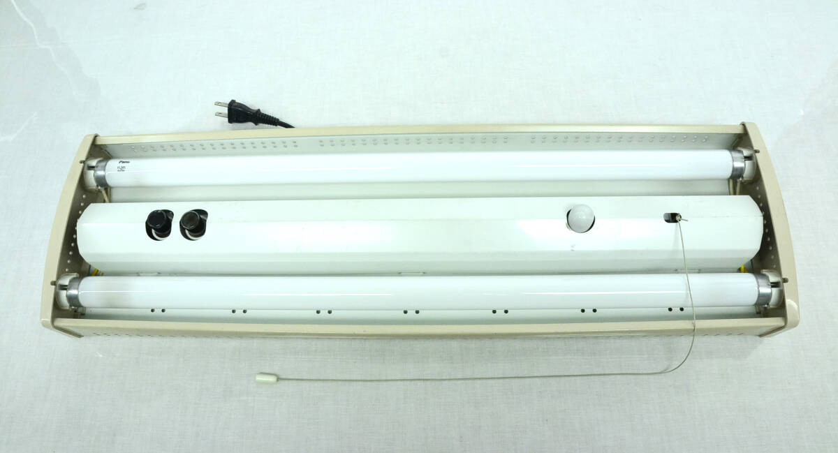 National 松下Panasonic 2灯式 蛍光灯照明器具 HT480 台所 サンルーム バルコニー レトロ アンティーク 中古品