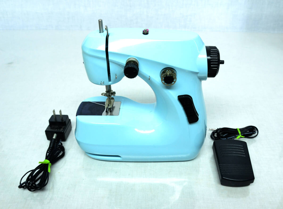 ミニミシン FHSM-211 手芸用に最適 ちょっとした衣類の修理にも 中古良品