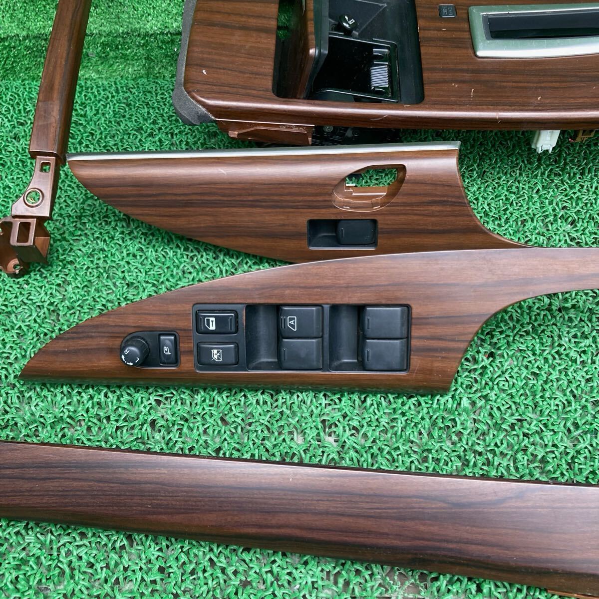 {$data['title']拍卖