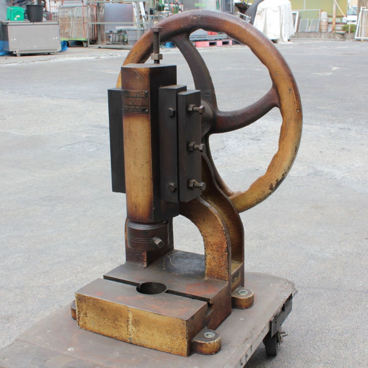 {$data['title']拍卖