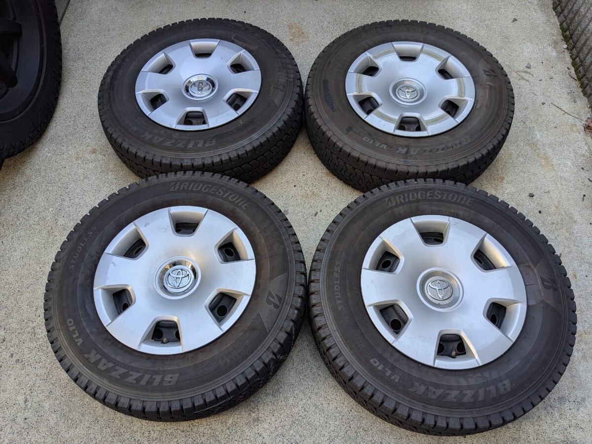 ハイエース 純正ホイール 15インチ 195/80R15 スタッドレス レジアス キャラバン ブリザック VL10 22年製 BRIDGESTONE BLIZZAK