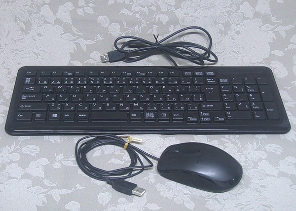 ★ USBキーボード ■ 日本語キーボード ◆ NBL 102UBK1 ■ USBマウス ◆ NBLM1164UBK1 ★ 通電確認済み ■