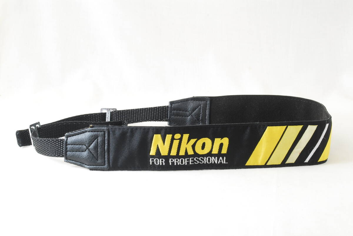 ☆ニコン プロスト Nikon for Professional プロストラップ 黒色×黄色×白色 プロフェッショナル レンズ用 ストラップ シリアル NPS☆