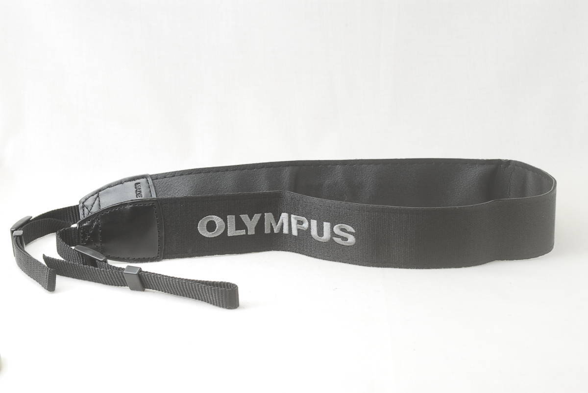 ☆OLYMPUS オリンパス カメラ ストラップ OM SYSTEM OM-1 黒色(ブラック)×グレー(シルバー) 刺繍文字 ショルダー Camera Strap☆