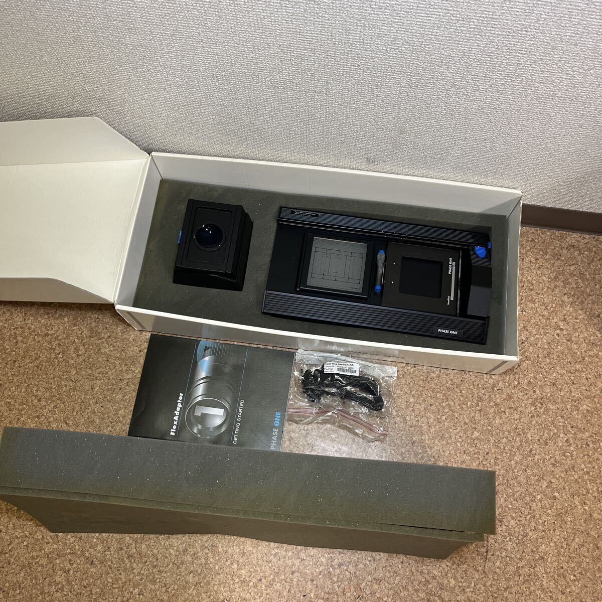 ★極上品★ PHASE ONE FlexAdaptor for Toyo Hasselblad insert 70784 DIGITAL STUDIO CAMERA SYSTEM