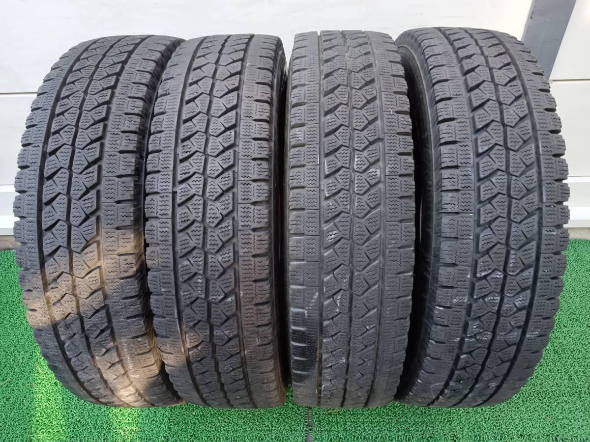 ★残り溝約7.8-9.0mm★19.21.22年製★ ブリヂストンBLIZZAK W979 205/85R16 117/115L LT　4本セット スタッドレス　C981