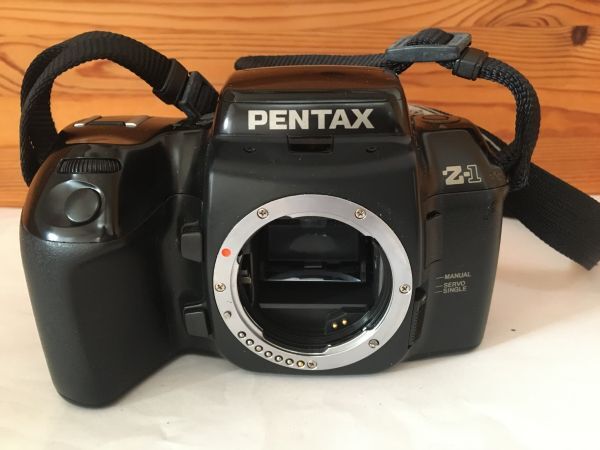25260 PENTAX Z-1