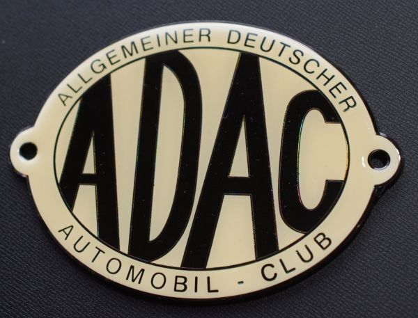 ◎ ADAC エンブレム ドイツ自動車 グリルバッジ(アイボリー)105×75㎜/ jaf porsche audi vw bmw mini mercedes benzベンツamg euro ocitys