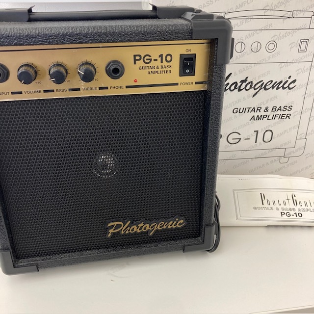【photogenic/フォトジニック】ギター ベース アンプ PG-10 ブラック コンボアンプ 現状品 中古 保管品 通電確認済 室内用 563