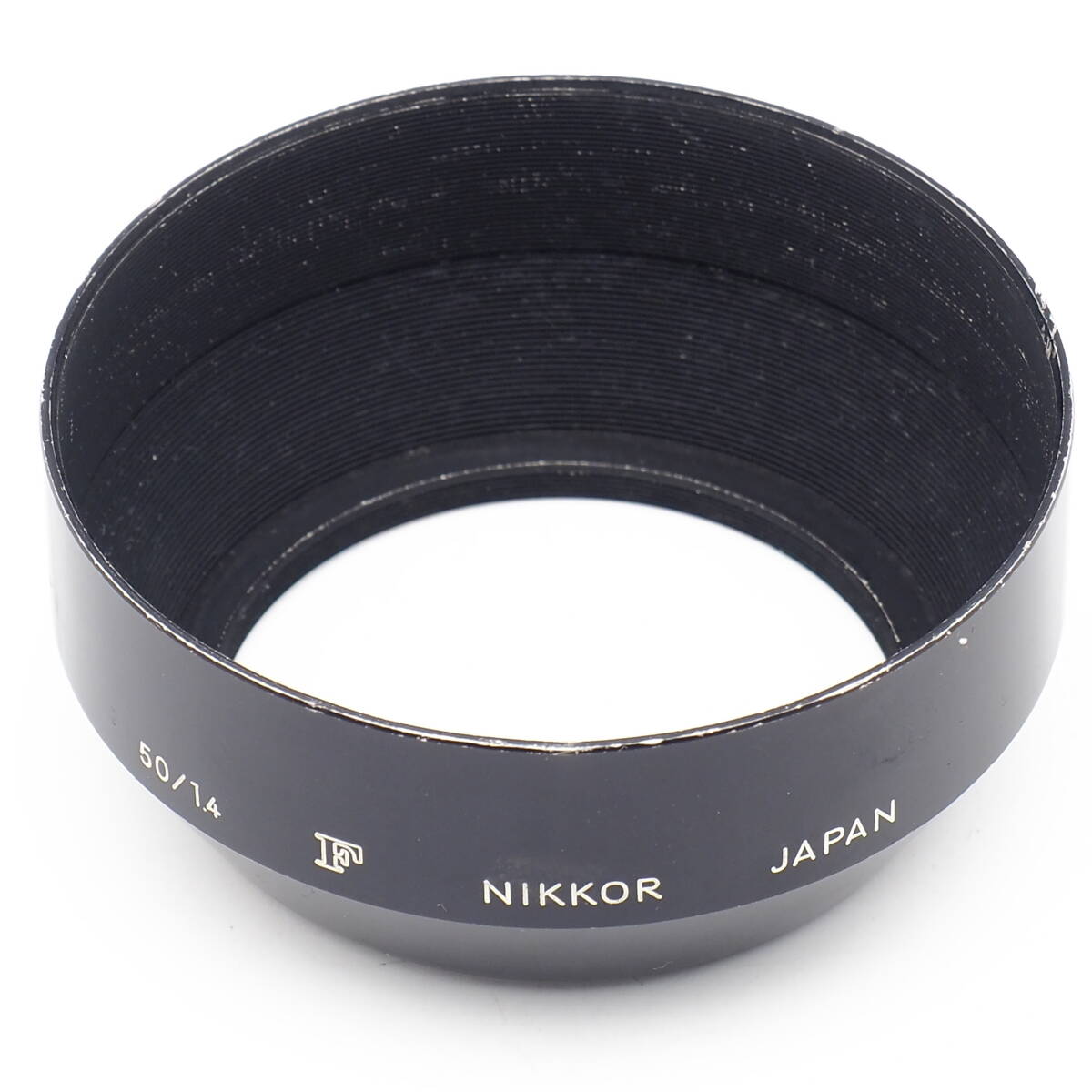 Nikon F 50/1.4 NIKKOR JAPAN Screw-in 52mm ねじ込みメタルフード Fマーク大 希少 HS-1 HN-5 と共にコレクション