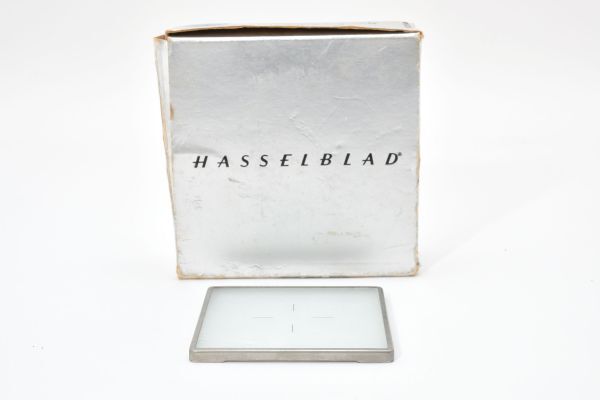 s3031★ハッセルブラッド HASSELBLAD FOCUSING SCREEN with central grid 2 42250