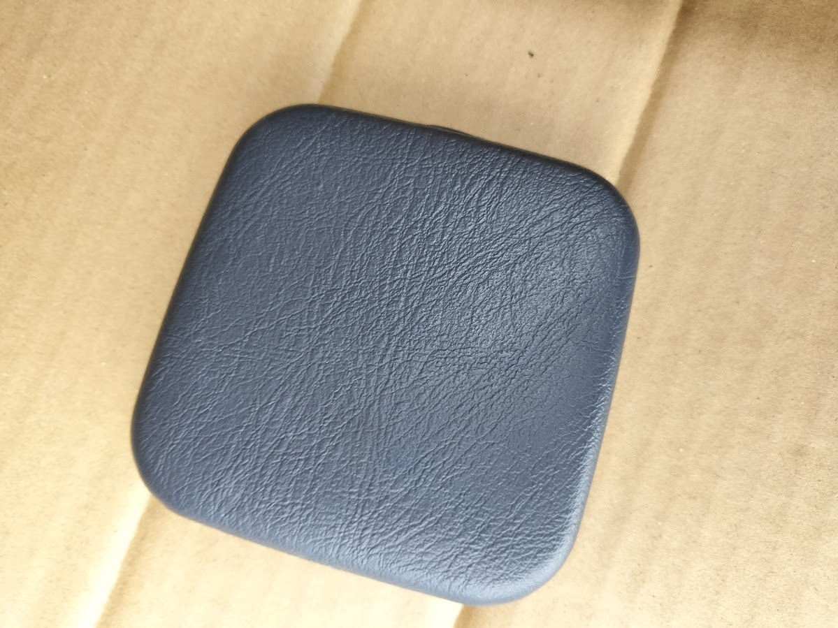 レターパックプラス600円発送！ダイハツ　カップホルダー アトレー ハイゼット ムーヴ　66990-28040　66990-87201 プレオRA　