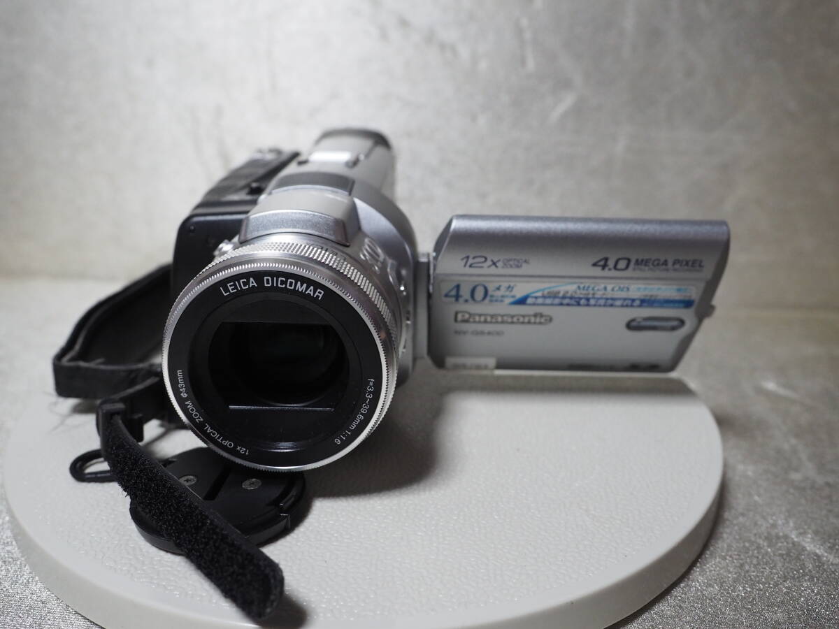 パナソニック　１２倍ズーム　４．０メガピクセル　 デジタルビデオカメラ　 NV-GS400 （ジャック品）