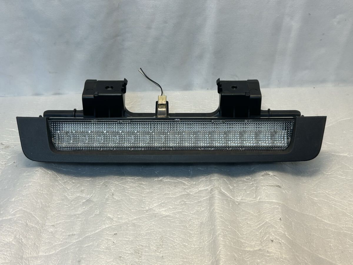 LED ハイマウントストップランプ LA600S/LA610S タント TOKAIDENSO 21410 ダイハツ 純正 GU25-1147