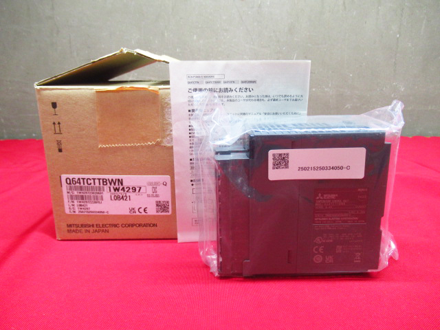 元箱開封済み 新品未使用 MITSUBISHI 三菱電機 Q64TCTTBWN 2023年製 シーケンサ 温度調整ユニット 管理7S1125L-B6