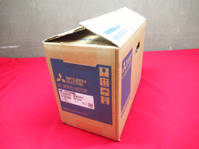 新品未使用 MITSUBISHI 三菱 HK-ST52WB 2023年製 サーボモータ 管理7S1126K-C1
