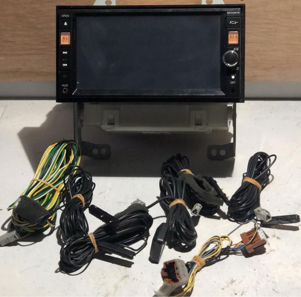 NISSAN MC312D-W ナビ