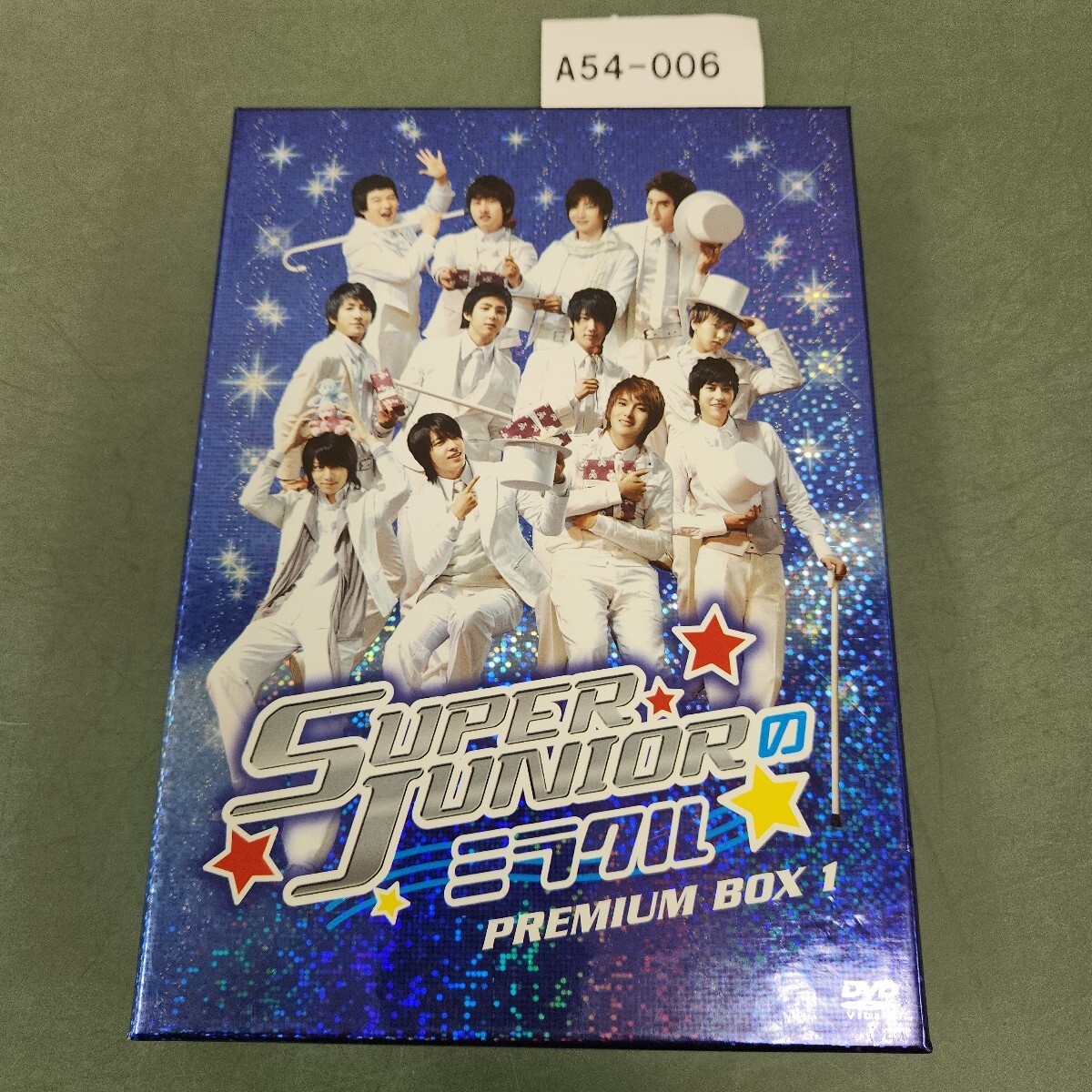 A54-006 SUPER JUNIORミラクル PREMIUMBOX 1 DVD 動作未確認