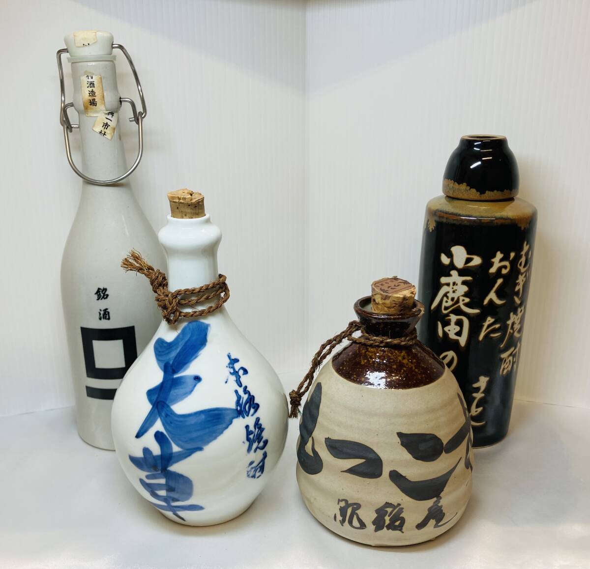 〇 1円～ 空瓶 焼酎 清酒 4点セット 球磨焼酎 肥後産 もっこす / 本格焼酎 天草 / むぎ焼酎 小鹿田の里 / 銘酒 純米酒 □一 スクエア・ワン