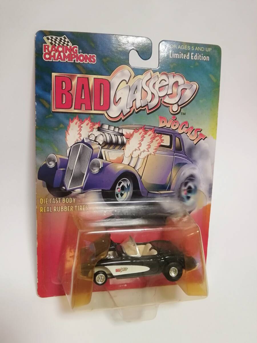 ５７シェビー　コルベット／CHEVY CORVETTE■レーシングチャンピオン／RACING CHAMPION■バットギャッシャー　２０００年製　　　