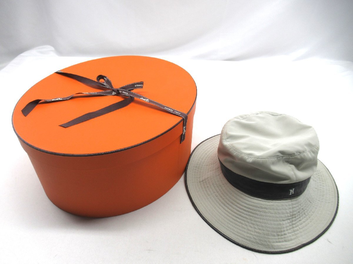 ☆☆【B送900円】2644　HERMES　エルメス　バケットハット　帽子　ツバ広　カンガルーレザー/革　ベージュ×茶　フランス製　箱付き　57