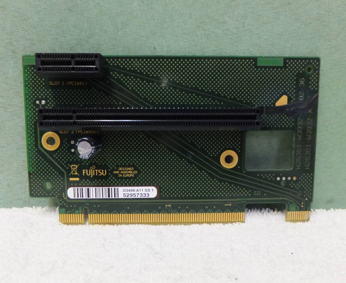 FUJITSU D3456-A11 GS 1 PCIE ライザーカード 中古