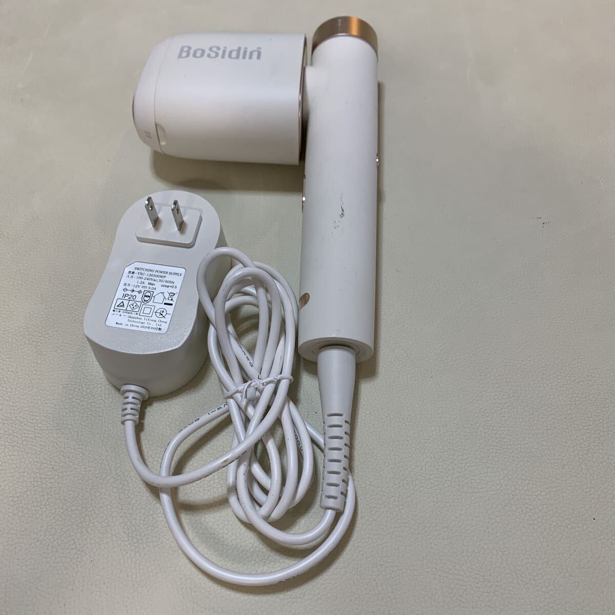 ☆IS-1128な80 BoSidin 光美容器 家庭用脱毛器 スキンケア 通電確認済☆