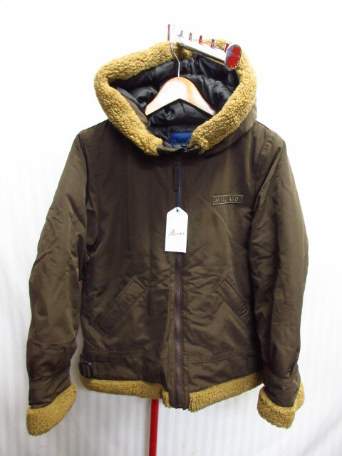 未使用　AVIREX　アヴィレックス　中綿ジャンパー　SIZE L 茶 ボアフーディー フライトジャケット 防寒保温ブルゾン ミリタリーパーカ11192
