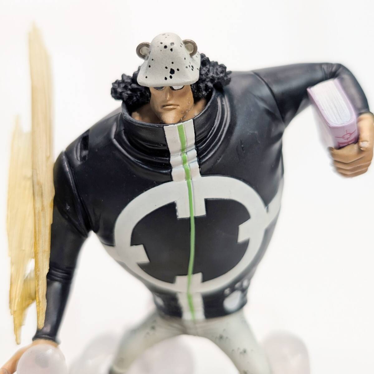 ワンピース スーパーエフェクト七武海フィギュア バーソロミューくま 現状品