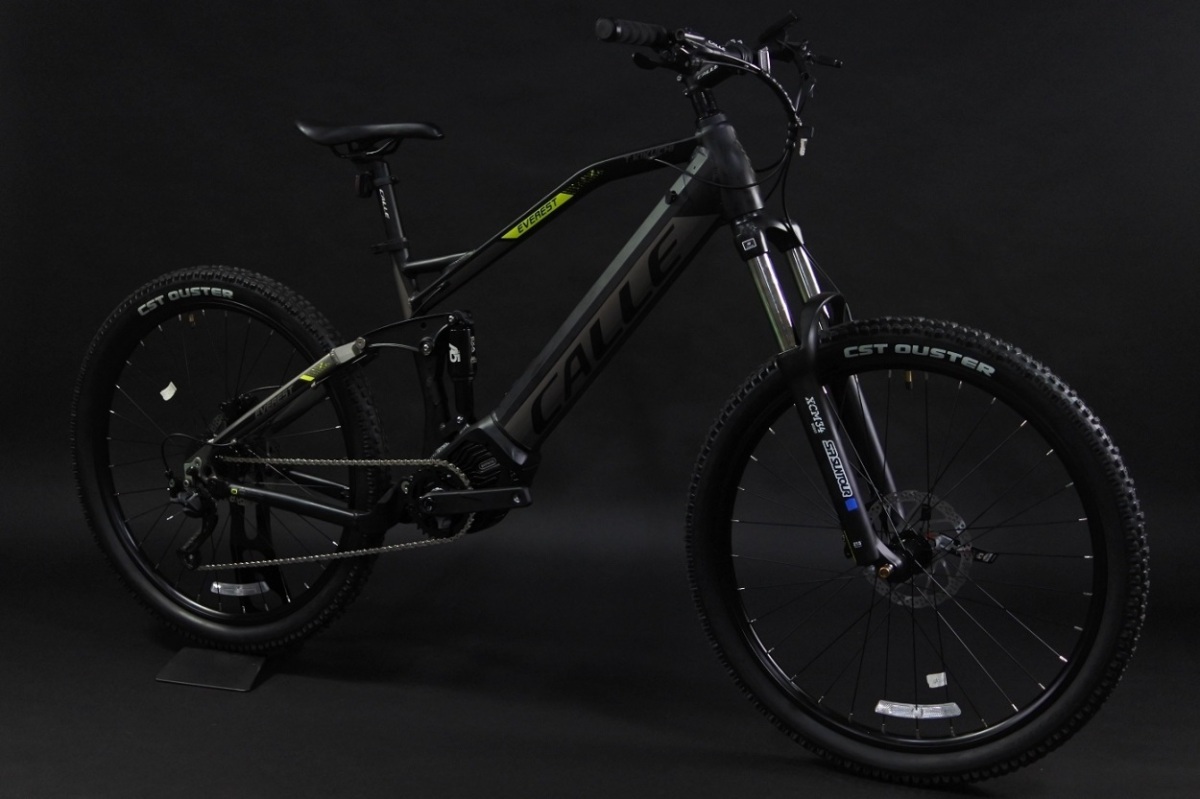 未使用！CALLE電動バイクWサスペンション！Rエアサス搭載モデル！