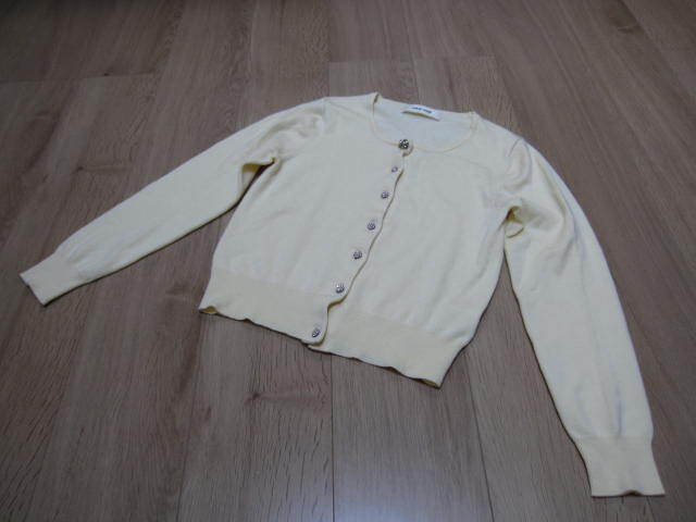 【即決価格 送料込み】LAISSE PASSE(レッセパッセ) カーディガン ３８ 薄イエロー タグ付き 美品