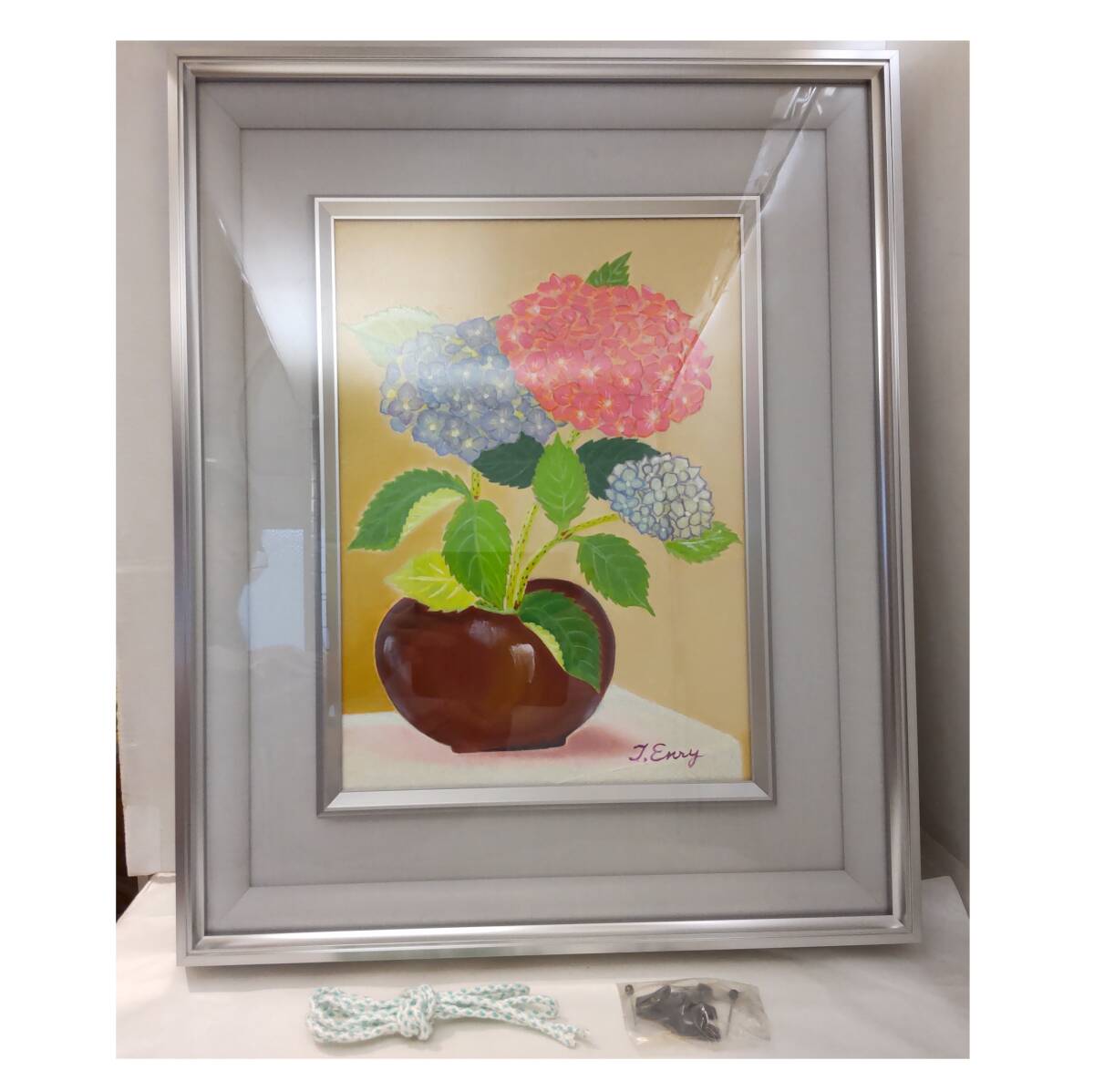 Y112604■詳細不明 油絵 「遠里」 あじさい 紫陽花 F4号 額装 幅約42.5cm 高さ約52cm 油彩 肉筆 サイン入り 壁掛用部品・紐 付き■