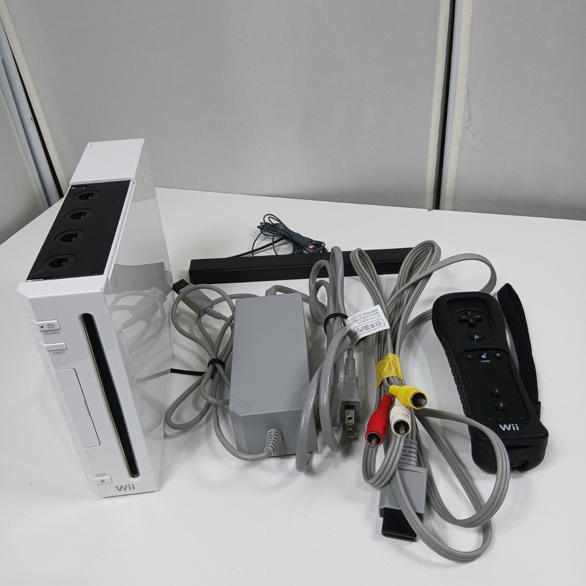 #948 任天堂 Nintendo Wii コントローラー セット RVL-001/和歌山県にて引き取り大歓迎