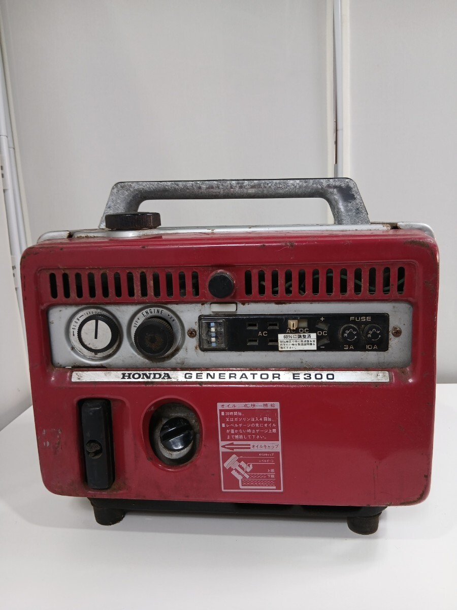 #831 HONDA ホンダ 発電機 E300 レトロ 250VA～300VA 作動未確認 ジャンク品/和歌山県にて引き取り大歓迎