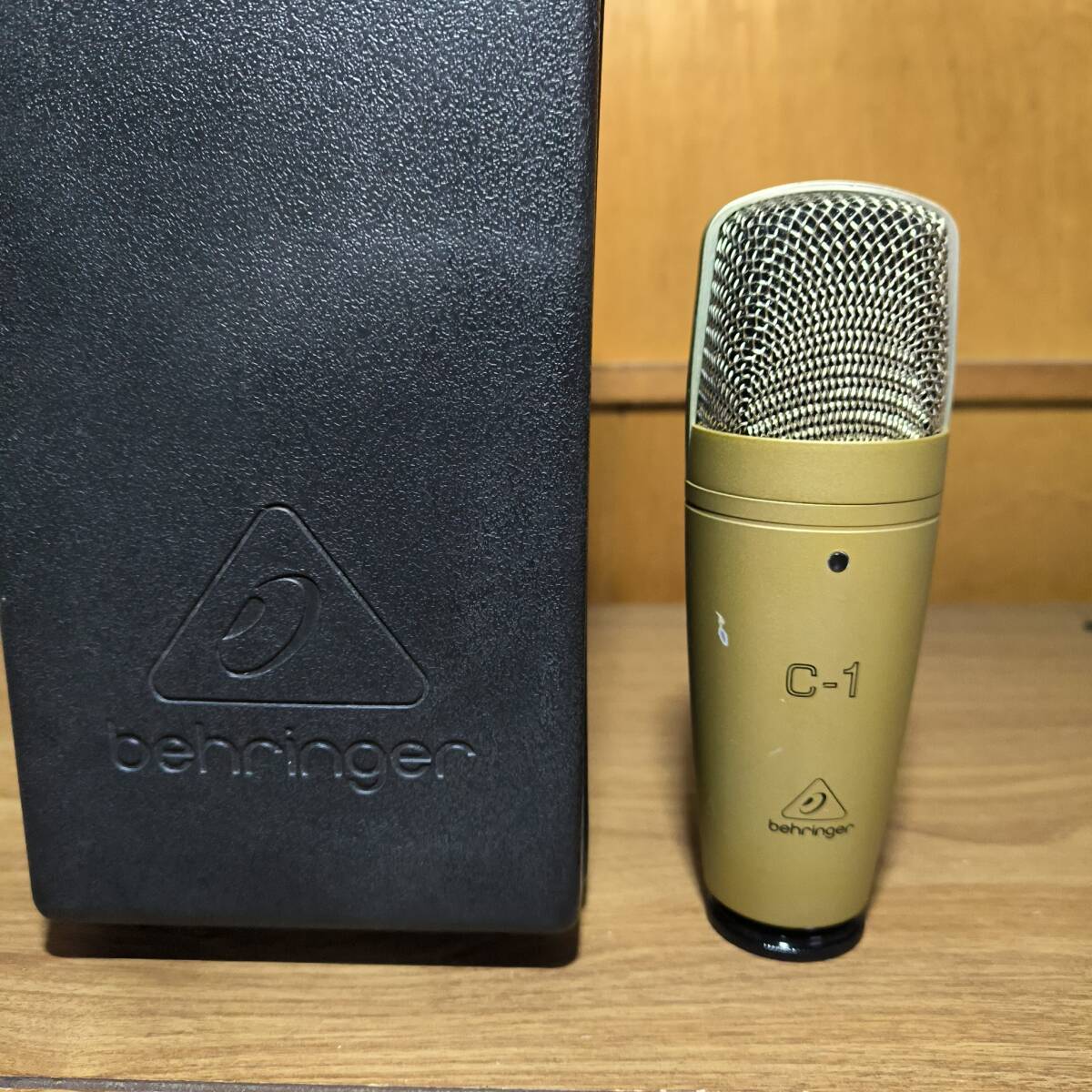 BEHRINGER ベリンガー C-1 Studio Condenser Microphone コンデンサーマイク