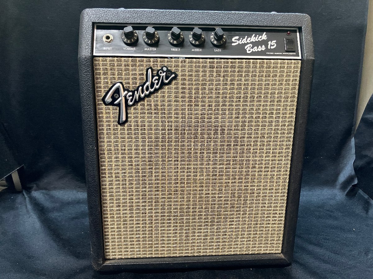 25A178 送料無料 Fender Japan フェンダー ベースアンプ SIDEKICK BASS15 通電確認済 動作音出し未確認 保管品 ジャンク扱い