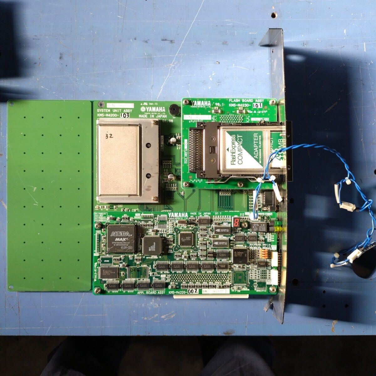 YAMAHA マウンターYV-100　システムボード　KM5-M4230-101 FLASH BOARD/KM5-M4200-103　SYSTEM　UNIT ASSY