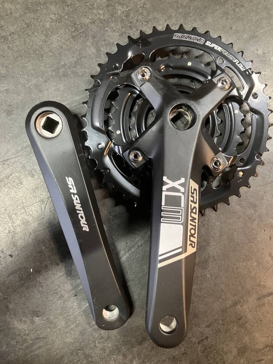未使用美品　sr sunttour xcm 170MM 44/32/22t mtb サンツアー　クランクセット　チェーンリング　グラベル　クロスバイク　3速　トリプル