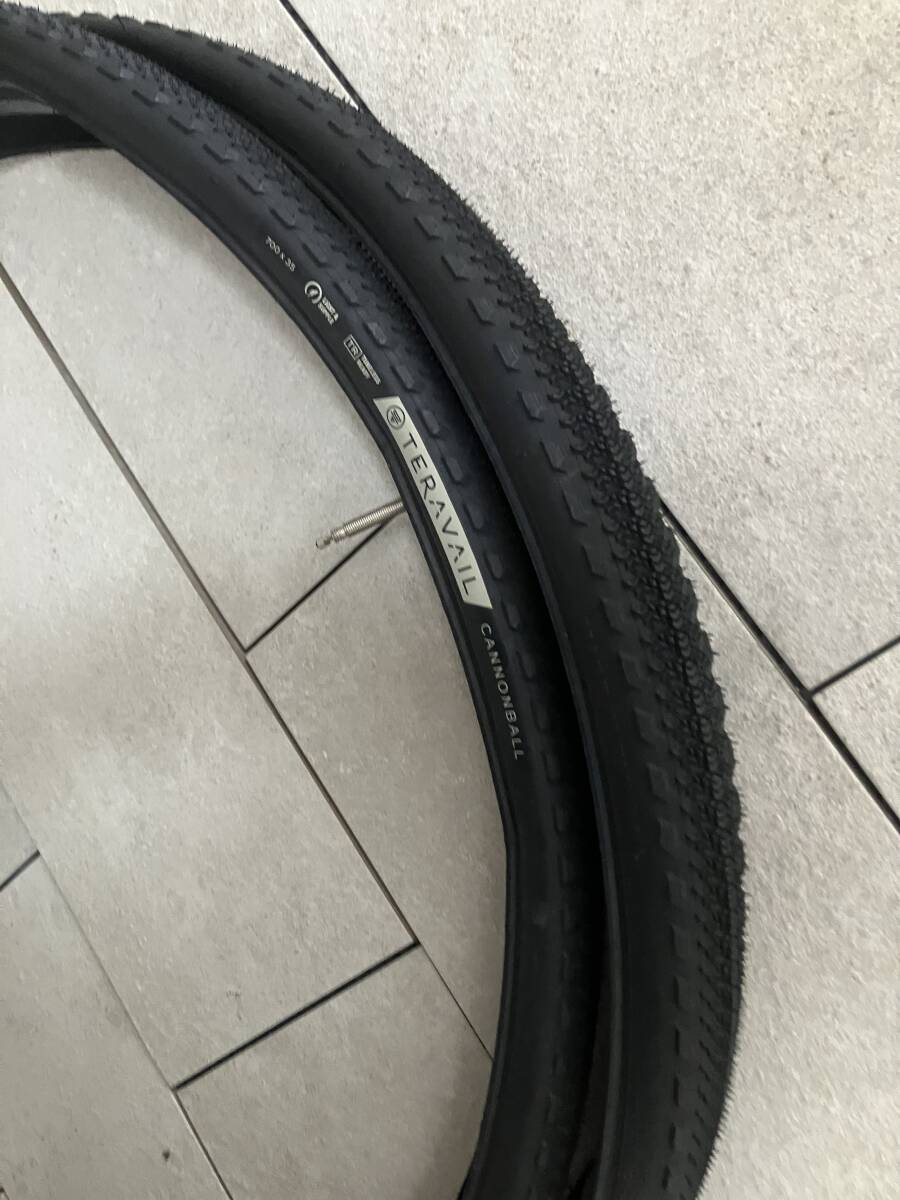 中古美品テラベイル　キャノンボール　700*35c　タイヤチューブセット　teravail チューブレスレディ　グラベル　