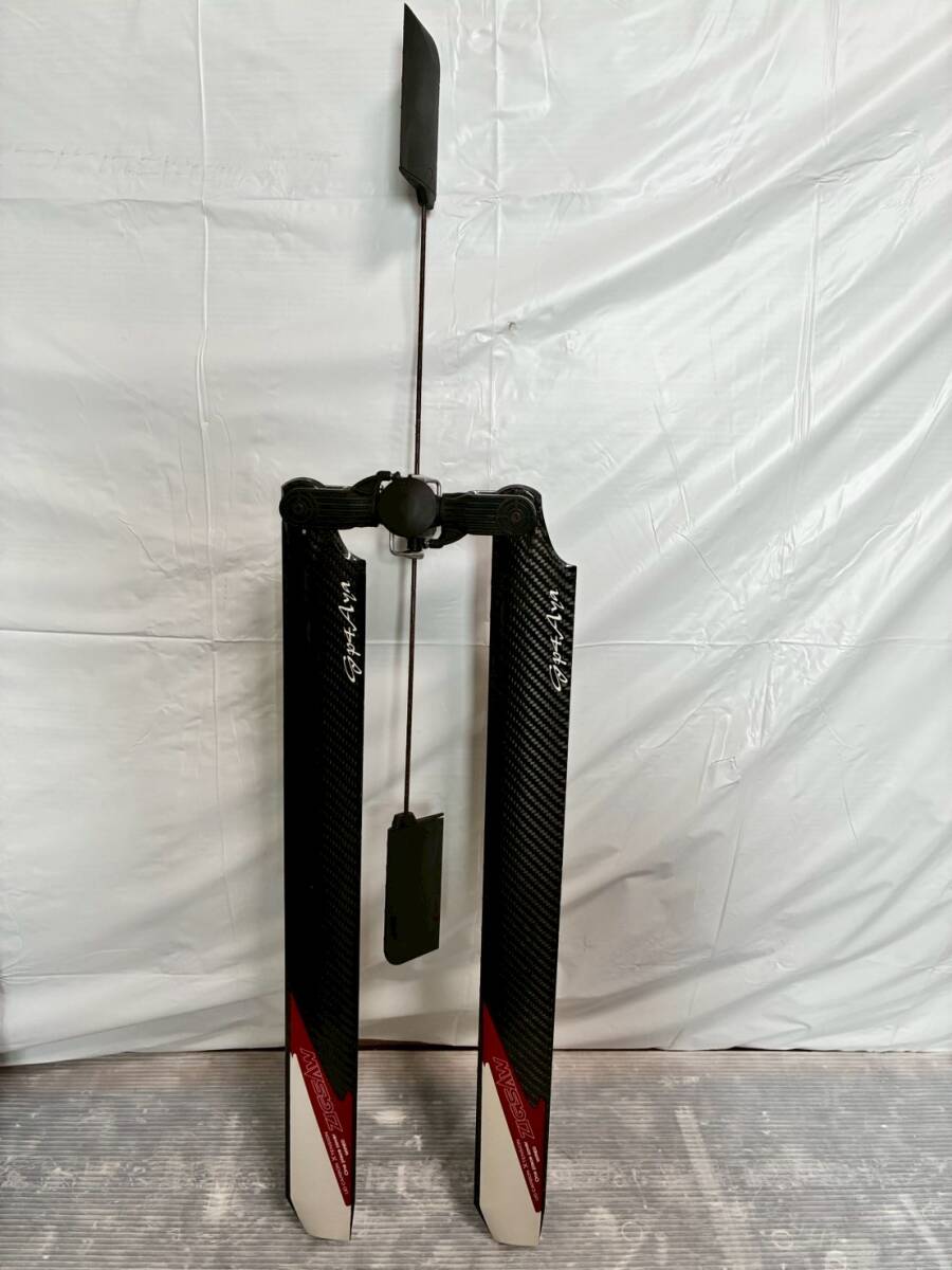 R166 USED カーボン メインローター ZIGSAW ジグソー GP4 Aya 長さ565mm ラジコン ヘリコプター ラジコンヘリ 小物 パーツ CALIBER