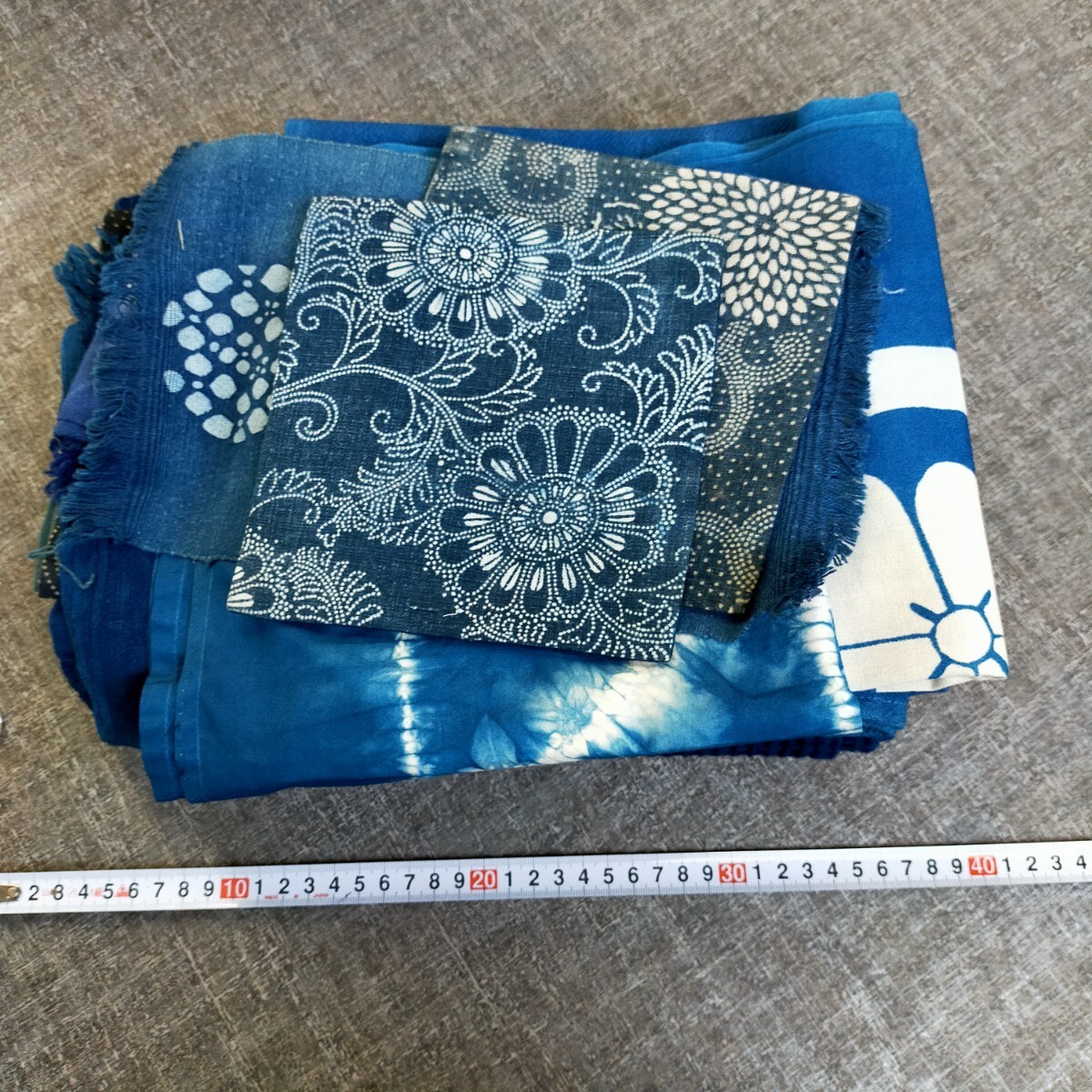 す3800 テーブルクロス ランチョンマット コースター まとめ売り 絞り 藍染 木綿 古布 リメイク 昭和レトロ ヴィンテージ 古民家