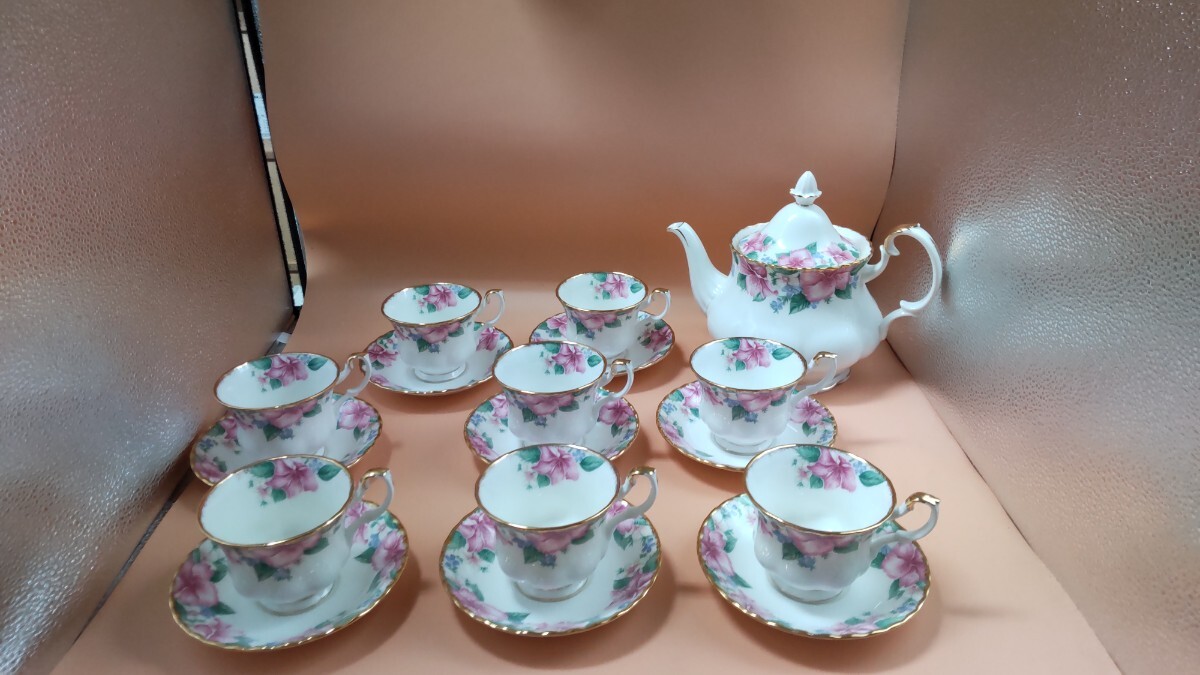 【T031】美品 ROYAL ALBERT ロイヤルアルバート リディア ティーポット カップ&ソーサー ８客 花柄 金彩