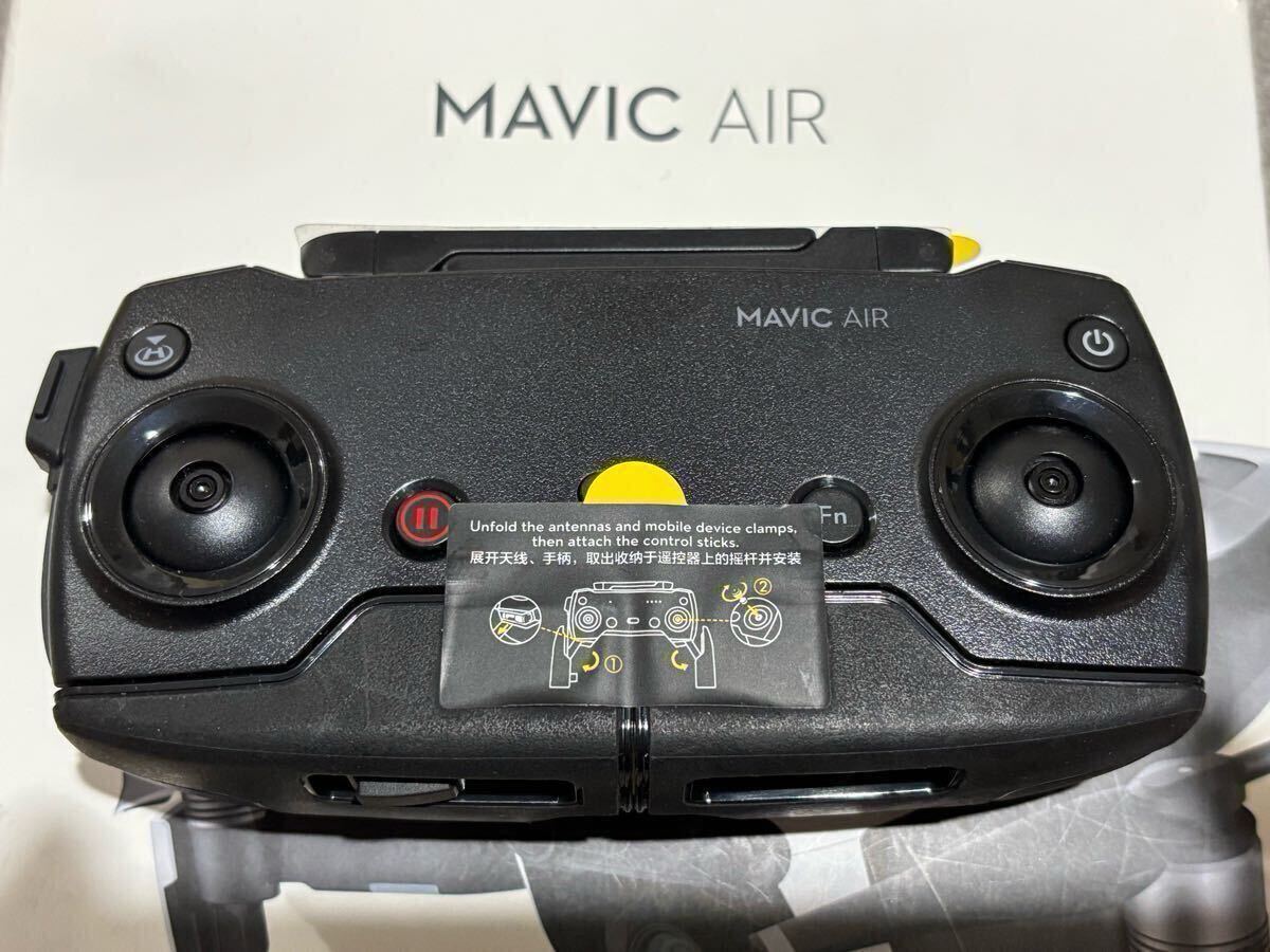 【未使用】DJI mavic air 送信機 マビックエアー 国内正規品 技適マーク有り コントローラー プロポ　 フライトシュミレーター 送料無料
